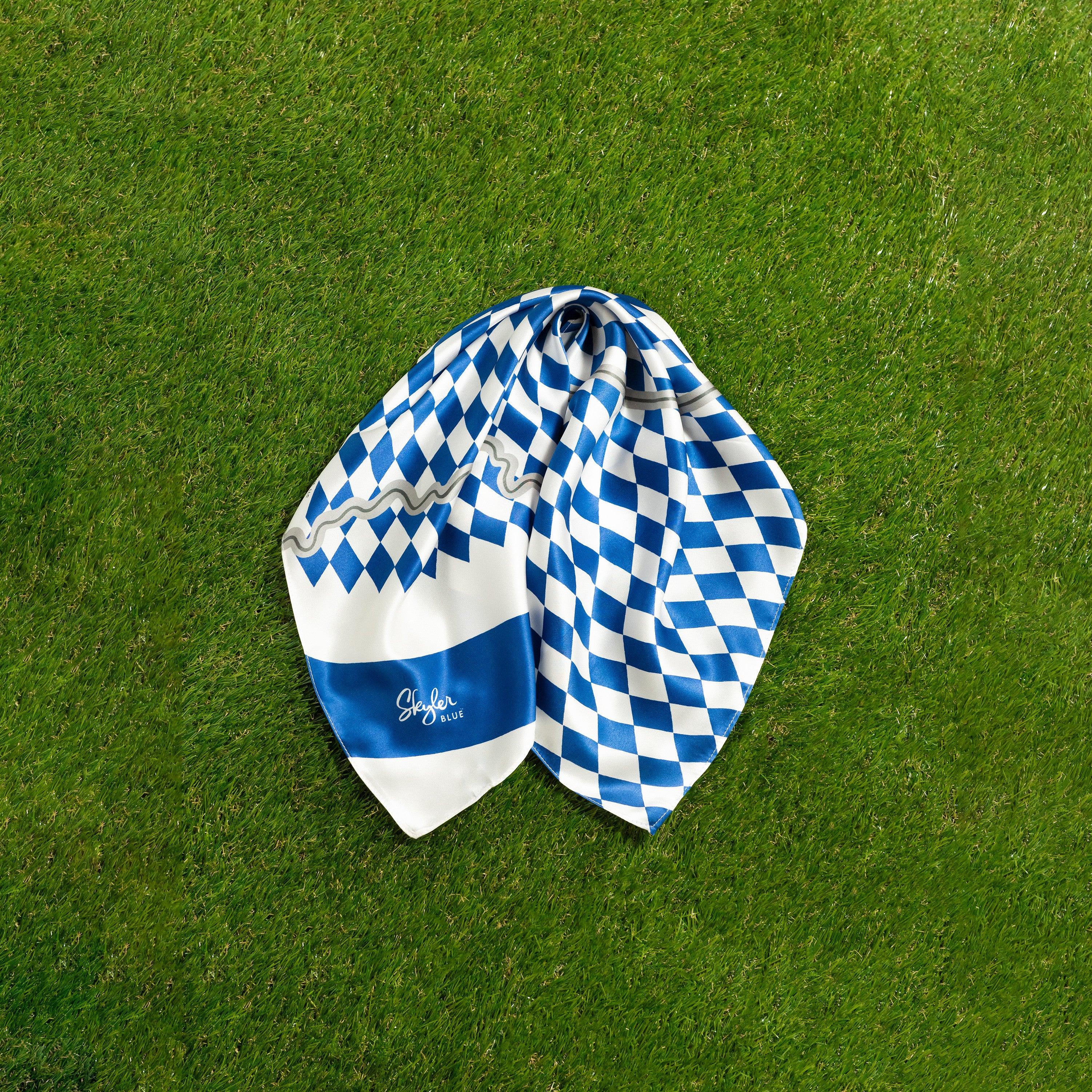 The Lexington Scarf 24in