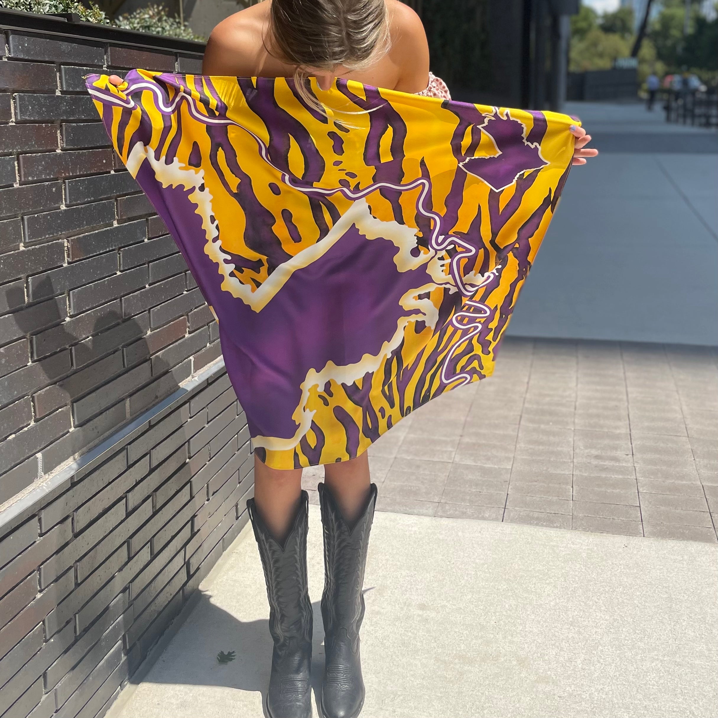 The Baton Rouge Scarf 36in